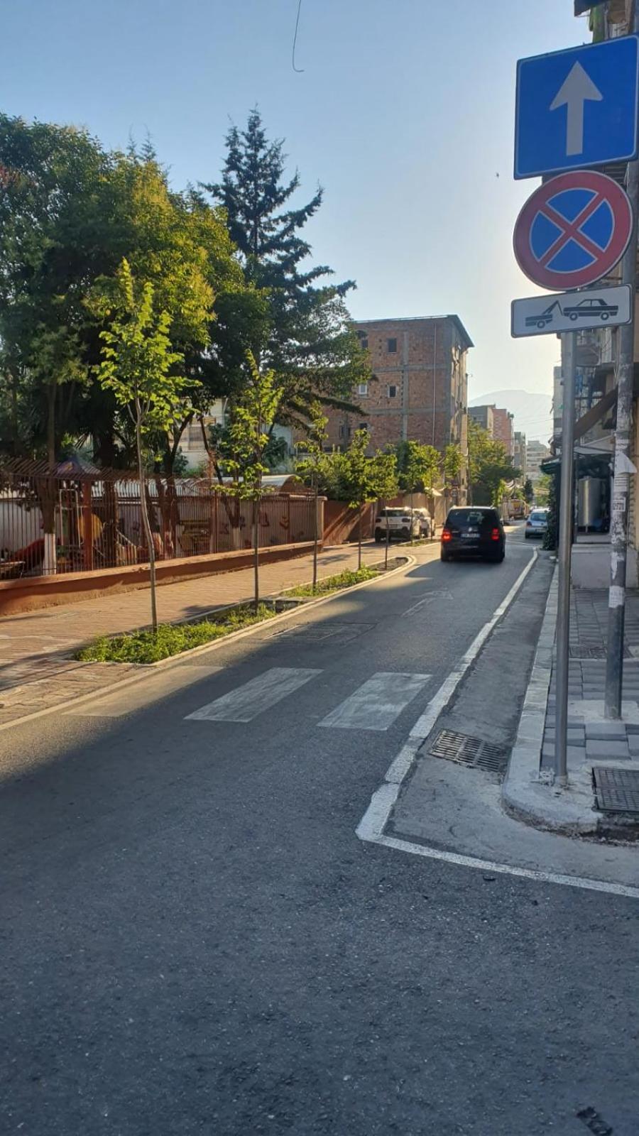 City Center Tirana Urban Condo 外观 照片